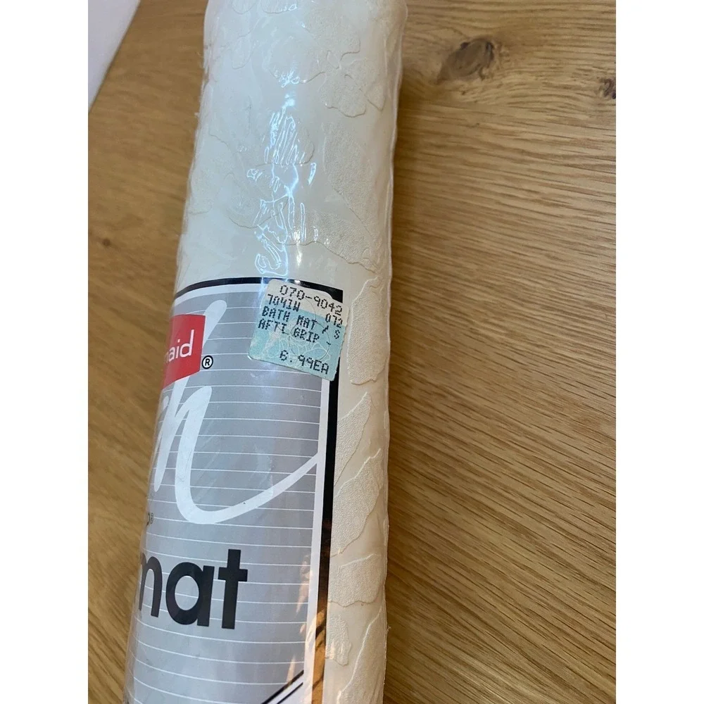 Vintage 1991 New Rubbermaid Safti-Grip Bathtub Mat 7041 Cream‎ 16x28